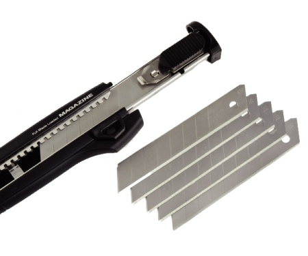 Нож пистолетный TAJIMA 18мм LCM500