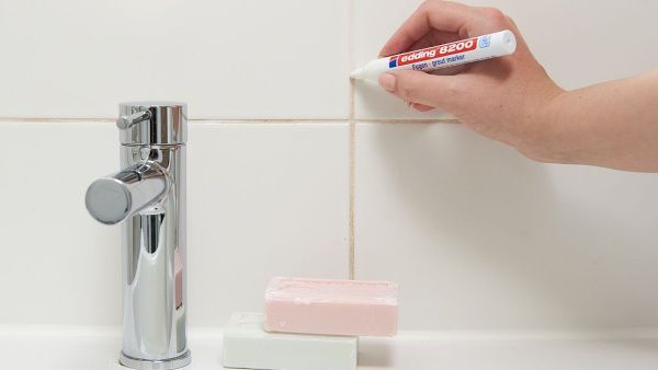 Маркер для затирки кафельных швов (серый) Edding 8200